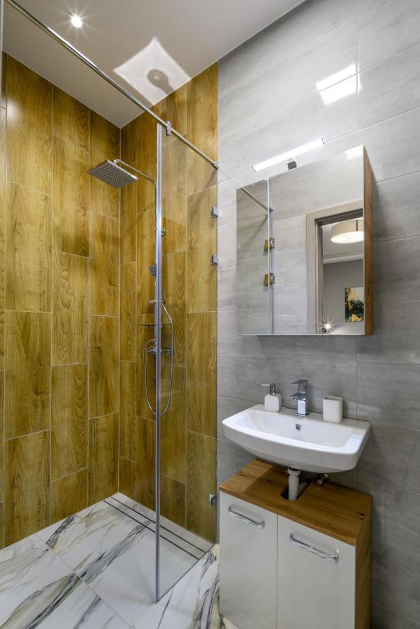 Golden Cage Premium Central Apartment ブダペスト エクステリア 写真